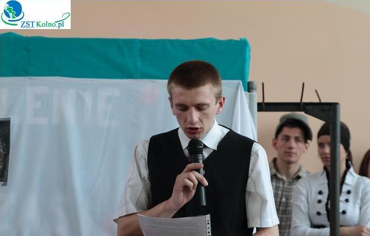 Po�egnanie klas maturalnych oraz uroczysto�� 3 maja w ZST w Kolnie rok szkolny 2009/2010
 autor: ZST Kolno, LO Kolno, LP Kolno 