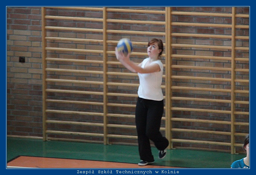 Mecz siatk�wki ZST Kolno kontra LO 'Mickiewicz' -Kolno 2010r. autor: ZST Kolno, LO Kolno, LP Kolno 
