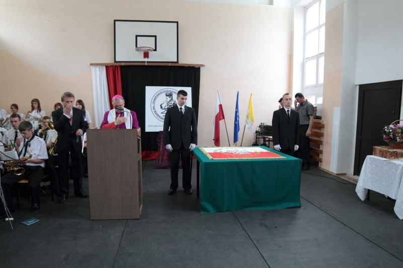 Po�wi�cenie sztandaru ZST 2012
 autor: ZST Kolno, LO Kolno, LP Kolno 