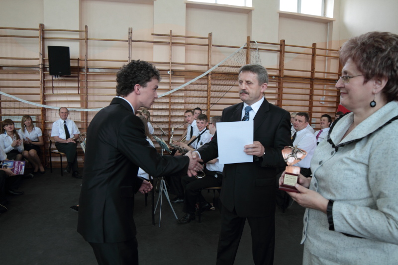 Po�egnanie klas maturalnych w ZST Kolno 2011r autor: ZST Kolno, LO Kolno, LP Kolno 