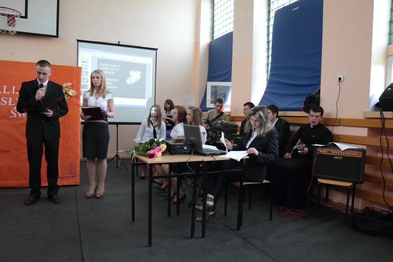 Po�egnanie klas maturalnych w ZST Kolno 2011r autor: ZST Kolno, LO Kolno, LP Kolno 