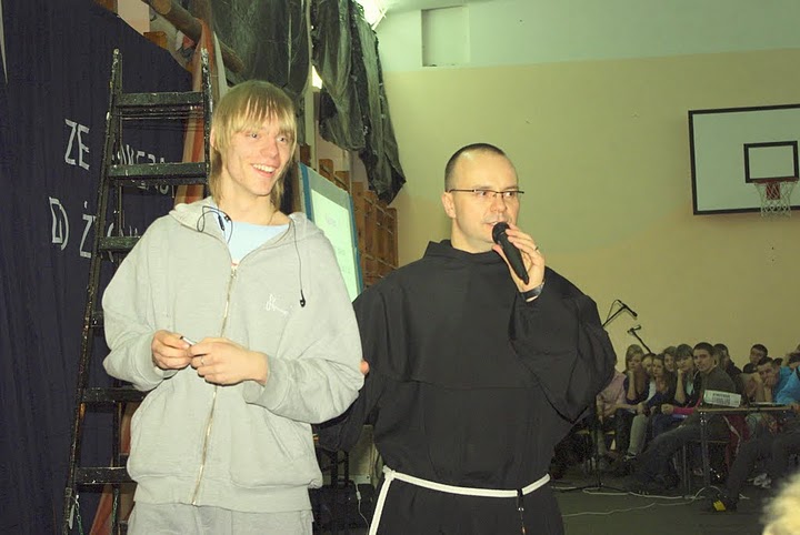 Rekolekcje w Zespole Szk� Technicznych w Kolnie 2011 r. autor: ZST Kolno, LO Kolno, LP Kolno 