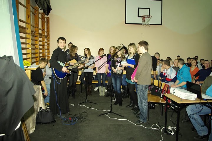 Rekolekcje w Zespole Szk� Technicznych w Kolnie 2011 r. autor: ZST Kolno, LO Kolno, LP Kolno 