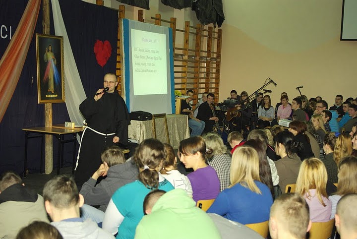 Rekolekcje w Zespole Szk� Technicznych w Kolnie 2011 r. autor: ZST Kolno, LO Kolno, LP Kolno 