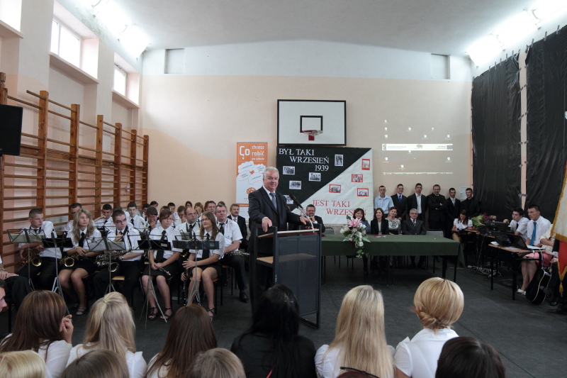 Rozpocz�cie roku szkolnego 2011/2012 autor: ZST Kolno, LO Kolno, LP Kolno 