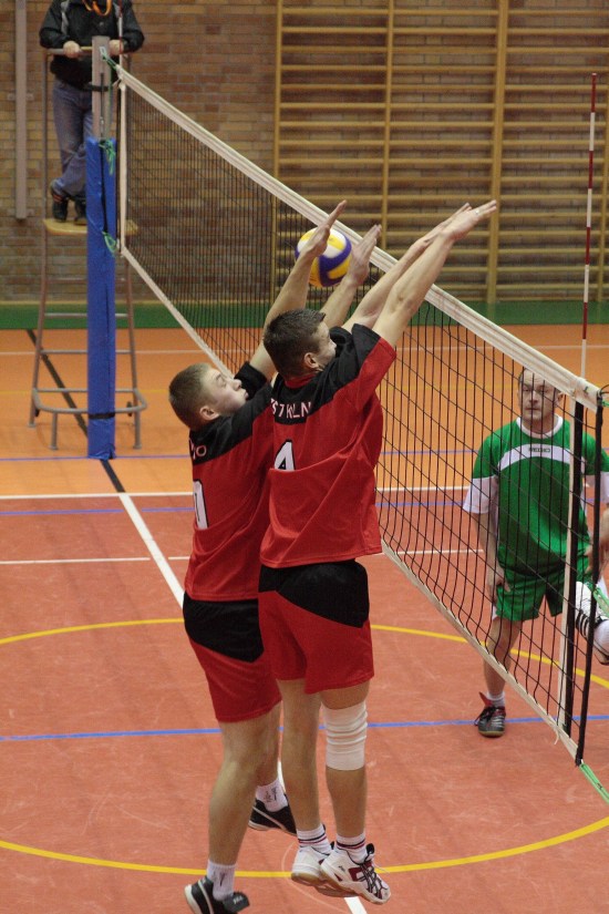 III Edycja Powiatowych Rozgrywek Pi�ki Siatkowej mecz ZST Kolno - Ma�y P�ock 2008r.
 autor: ZST Kolno, LO Kolno, LP Kolno 