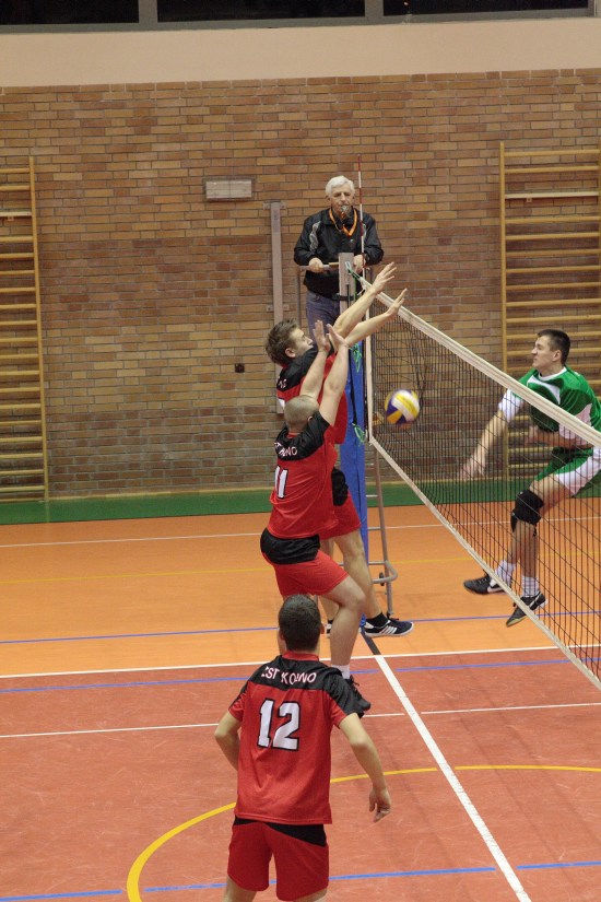III Edycja Powiatowych Rozgrywek Pi�ki Siatkowej mecz ZST Kolno - Ma�y P�ock 2008r.
 autor: ZST Kolno, LO Kolno, LP Kolno 