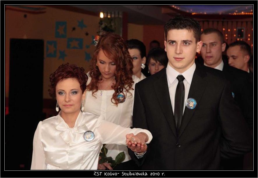 Studni�wka w ZST w Kolnie 2010 r.

 autor: ZST Kolno, LO Kolno, LP Kolno 