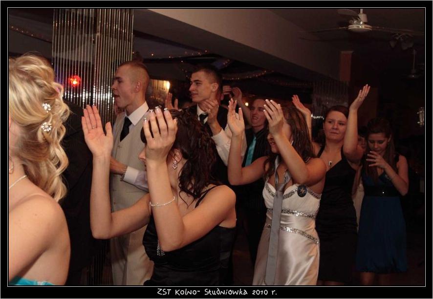 Studni�wka w ZST w Kolnie 2010 r.

 autor: ZST Kolno, LO Kolno, LP Kolno 