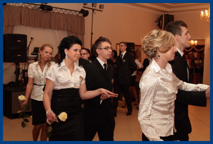 Studni�wka Zespo�u Szk� Technicznych w Kolnie 2011r.
 autor: ZST Kolno, LO Kolno, LP Kolno 