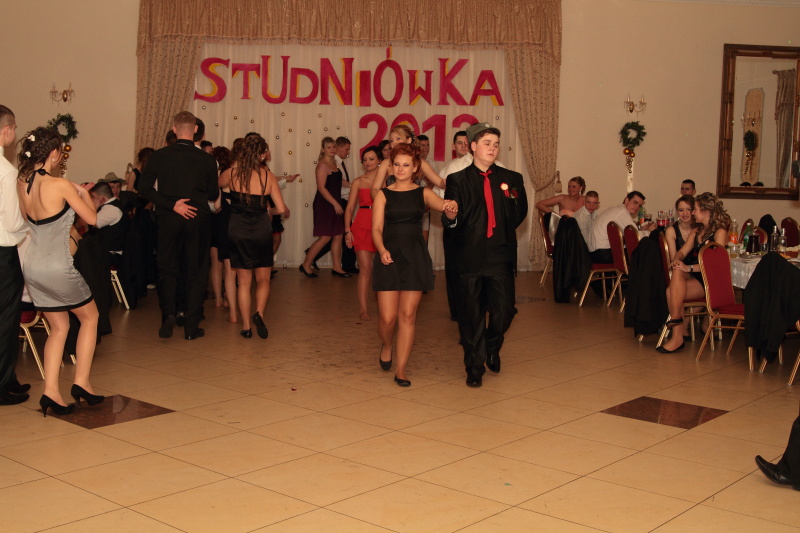 Studni�wka Zespo�u Szk� Technicznych w Kolnie 2012r.
 autor: ZST Kolno, LO Kolno, LP Kolno 