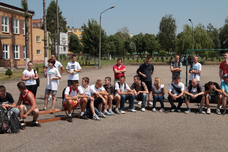 III Mi�dzyszkolne Mistrzostwa w Wyciskaniu Sztangi Le��c autor: ZST Kolno, LO Kolno, LP Kolno 