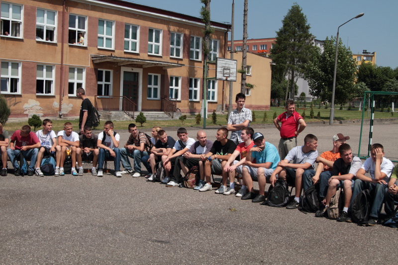 III Mi�dzyszkolne Mistrzostwa w Wyciskaniu Sztangi Le��c autor: ZST Kolno, LO Kolno, LP Kolno 