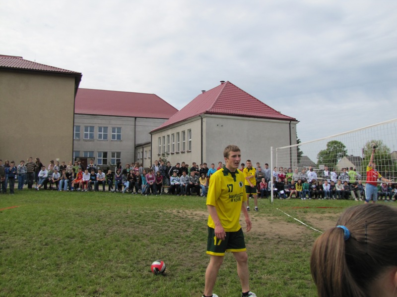 Zawody - pi�ka siatkowa Zabiele
 autor: ZST Kolno, LO Kolno, LP Kolno 